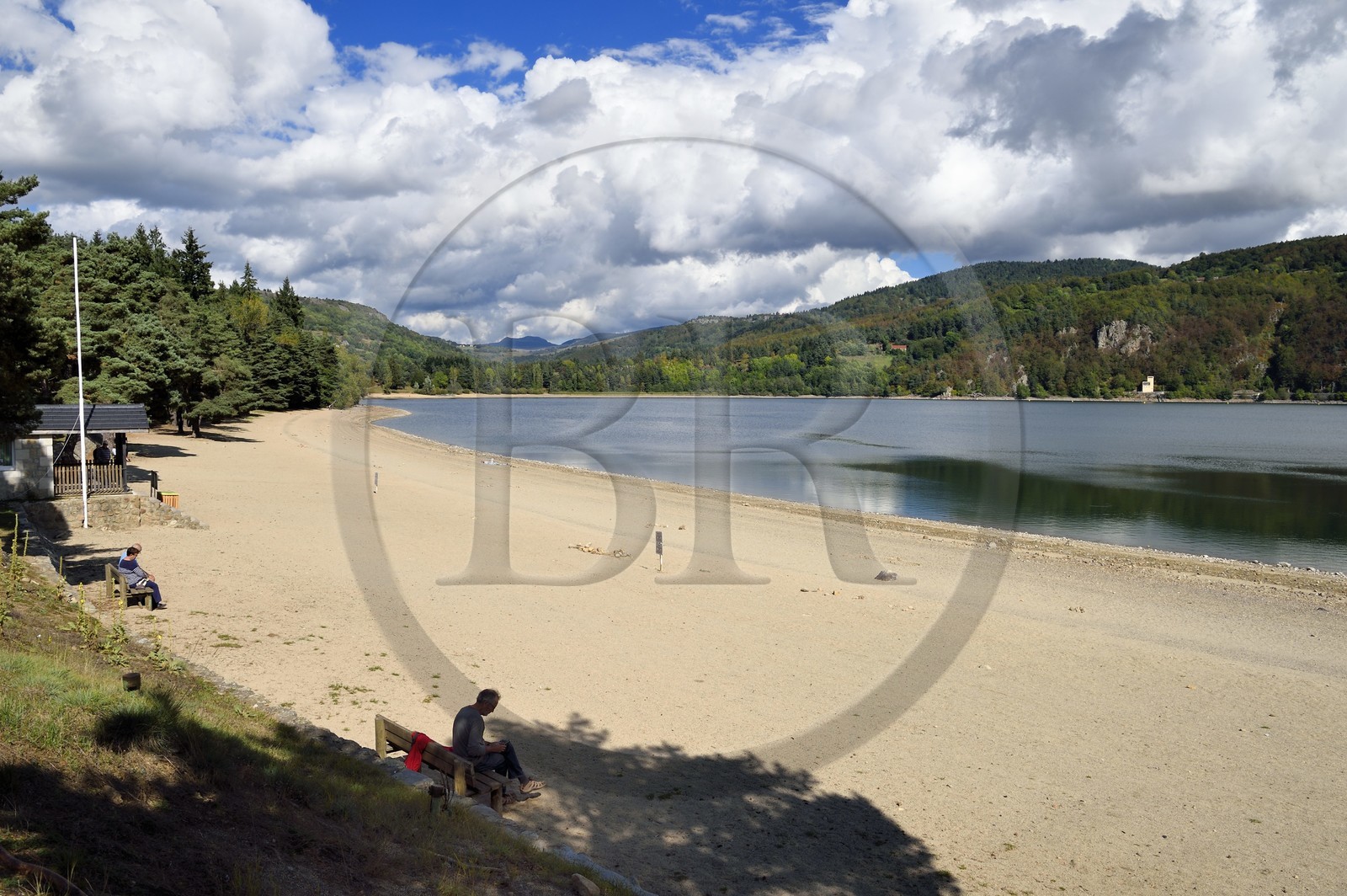France, Ardeche, parc naturel regional des Monts d'Ardeche (Regional natural reserve of the Mounts of Ardeche), Mezenc Massif, Lac d'Issarles, a Maar-type volcanic lake, the Mont Mezenc in the background
