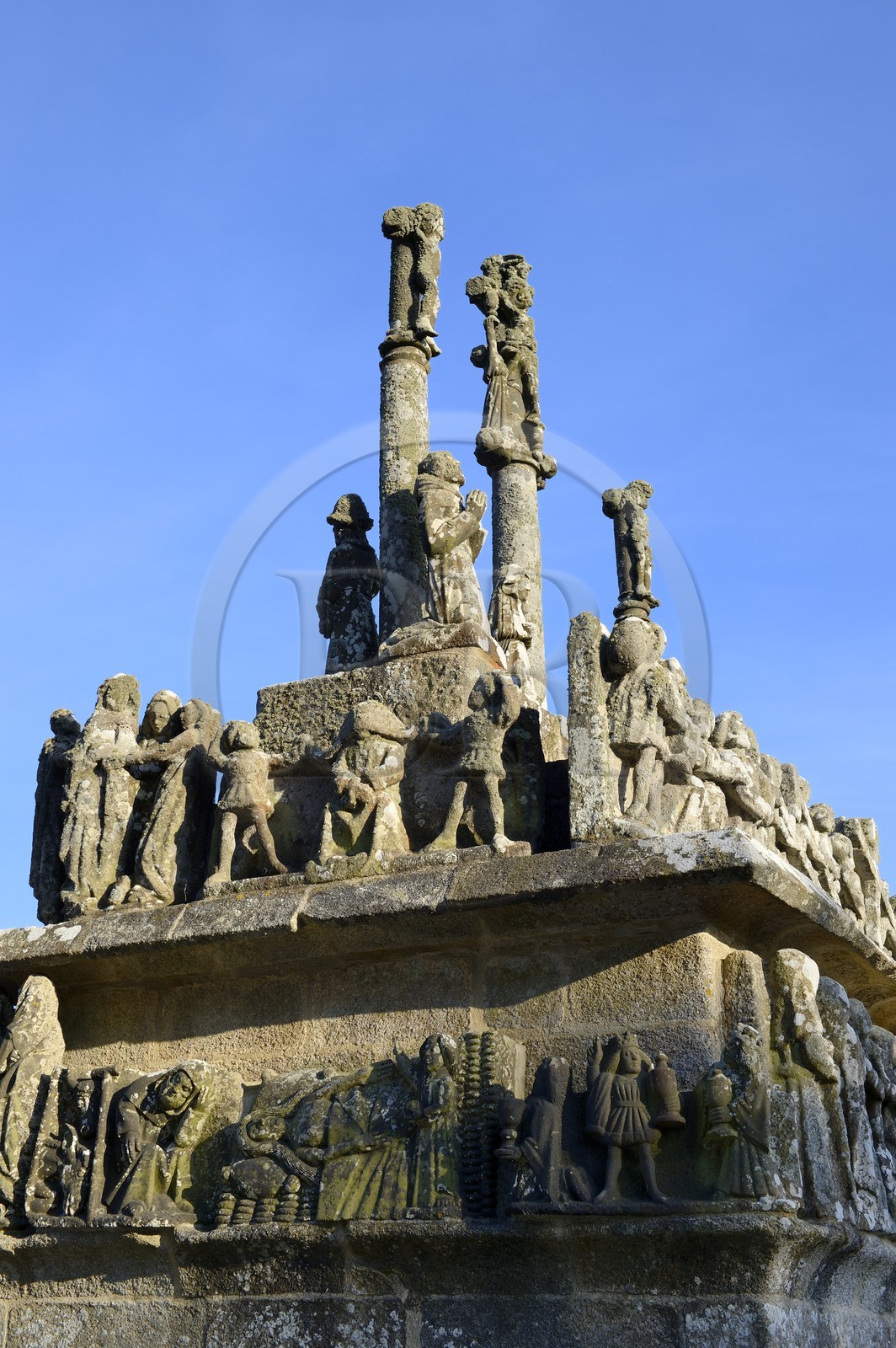 France, Finistère (29), , Saint-Jean-Trolimon, chapelle de Tronoën, détail du calvaire