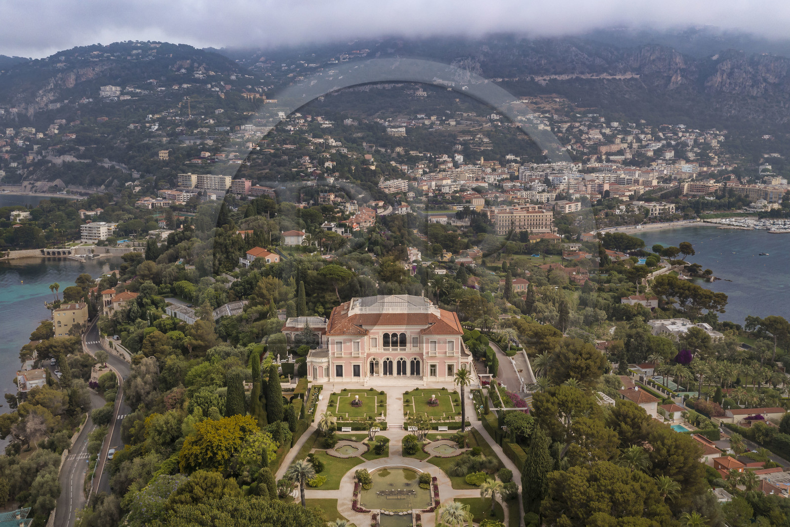France, Alpes-Maritimes (06), Saint Jean Cap Ferrat, Villa et Jardins Ephrussi de Rothschild (vue aérienne)