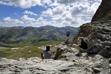 France, Alpes de Haute Provence, Uvernet Fours, Mercantour National Park, Ubaye valley, lake tour hiking trail at the Petite Cayolle pass (2639 m)