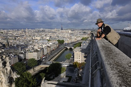 France, Paris (75), les rives de la Seine classées Patrimoine Mondial de l'UNESCO, île de la Cité, la cathédrale Notre-Dame depuis la tour nord