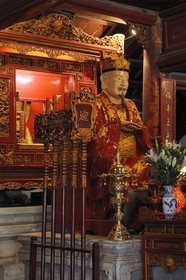 Vietnam, Hanoï, temple Van Mieu (temple de la Littérature) dédié à Confucius construit en 1070, Confucius