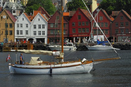Norway, Hordaland, Bergen, Bryggen old German town pier, listed as World Heritage by UNESCO