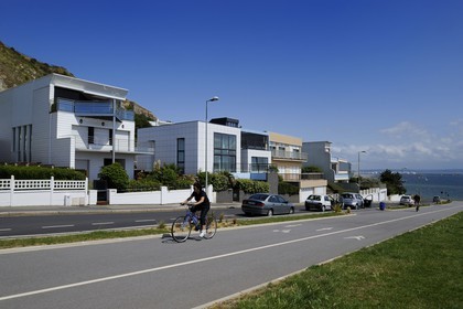 France, Seine Maritime, the town of Sainte-Adresse extends Le Havre along the coast, modern villas