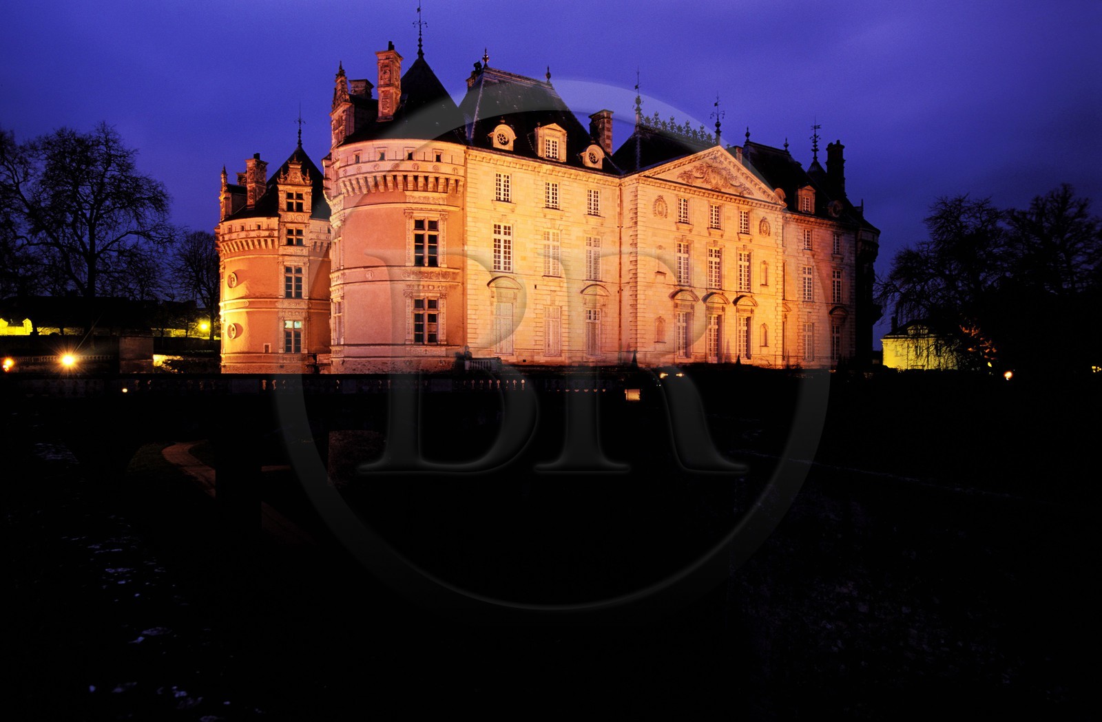 France, Sarthe, Lude castle by night