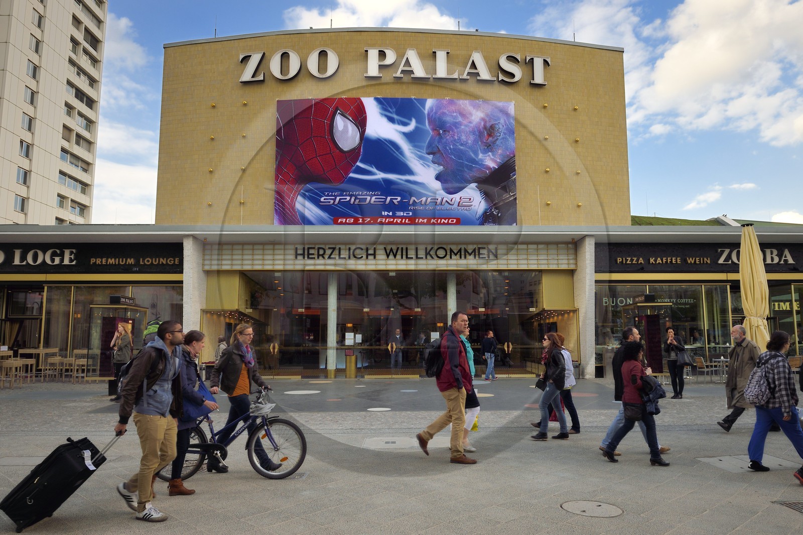 Allemagne, Berlin, quartier Tiergarten, le cinema Zoo Palast sur Hardenbergstrasse