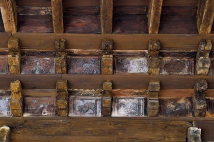 France, Var (83), Fréjus, la cathédrale Saint Léonce (XVIe siècle), cloitre canonial roman du XIIe siècle, plafond peint des galeries du XIVème siècle