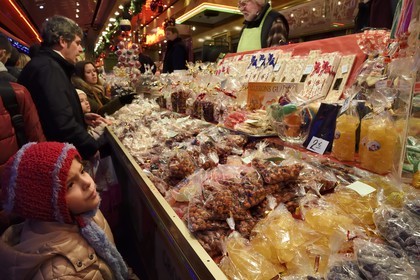 France, Bas Rhin, Strasbourg, old town listed as World Heritage by UNESCO, Christmas market (Christkindelsmarik) on the place Broglie