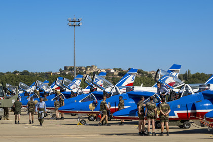 France, Bouches du Rhone, Salon de Provence, air base 701, base of the Patrouille de France (PAF for Patrouille acrobatique de France) of the French Air and Space Force, Pilots disembark from their Alphajet aircraft and chat with mechanics on the tarmac after the training flight