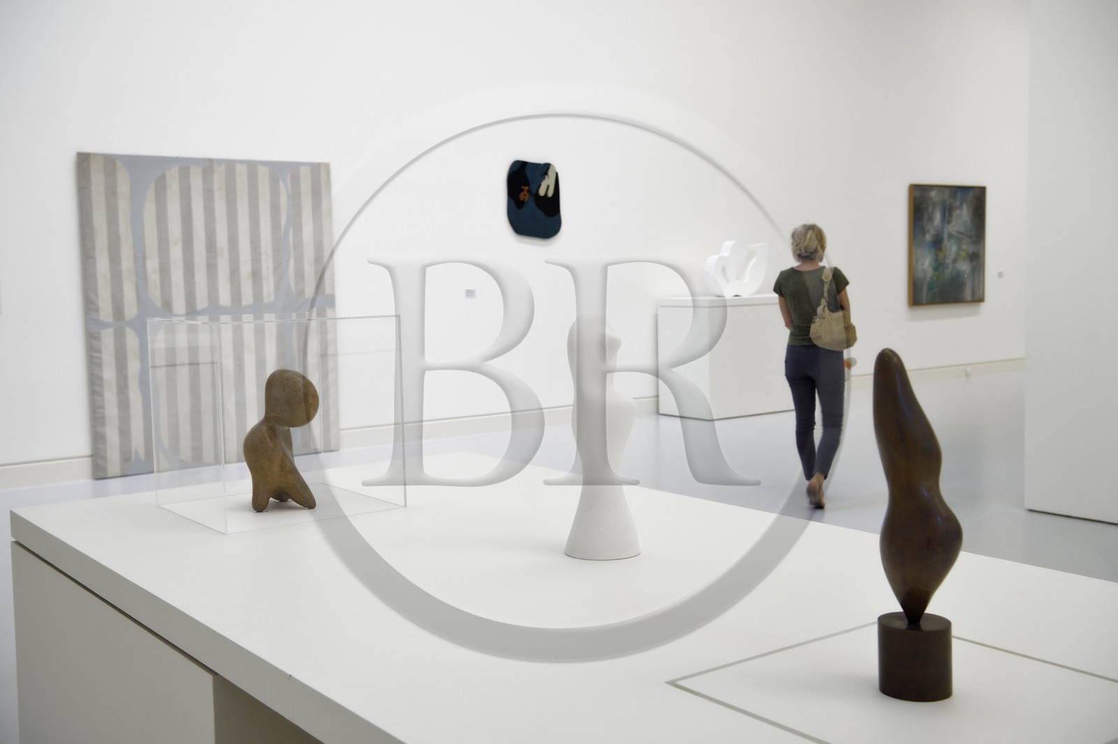 France, Bas-Rhin (67), Strasbourg, Musée d'Art Moderne et Contemporain de Strasbourg (MAMCS) de l'architecte Adrien Fainsilber, sculptures de Jean (Hans) Arp
