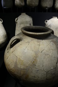 Israel, désert du Neguev, musée de Massada, grande amphore ayant contenu des vivres