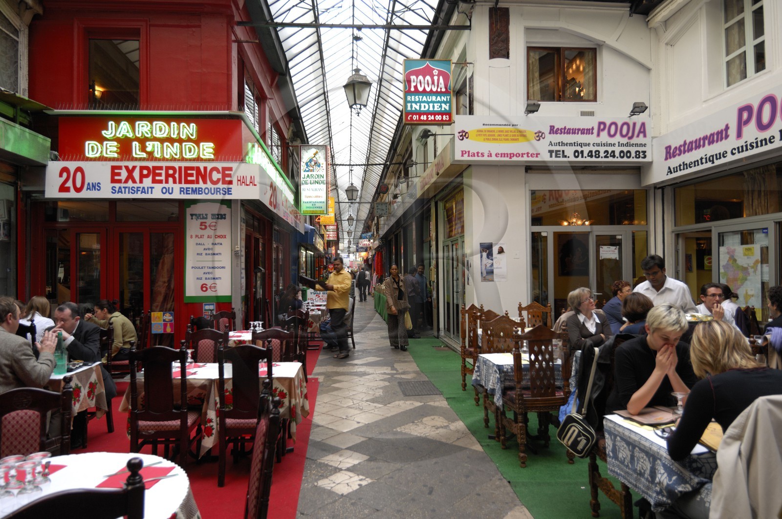 France, Paris, the passage Brady (indian)