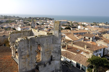France, Charente-Maritime (17), ile de Ré, église de Saint-Martin-de-Ré