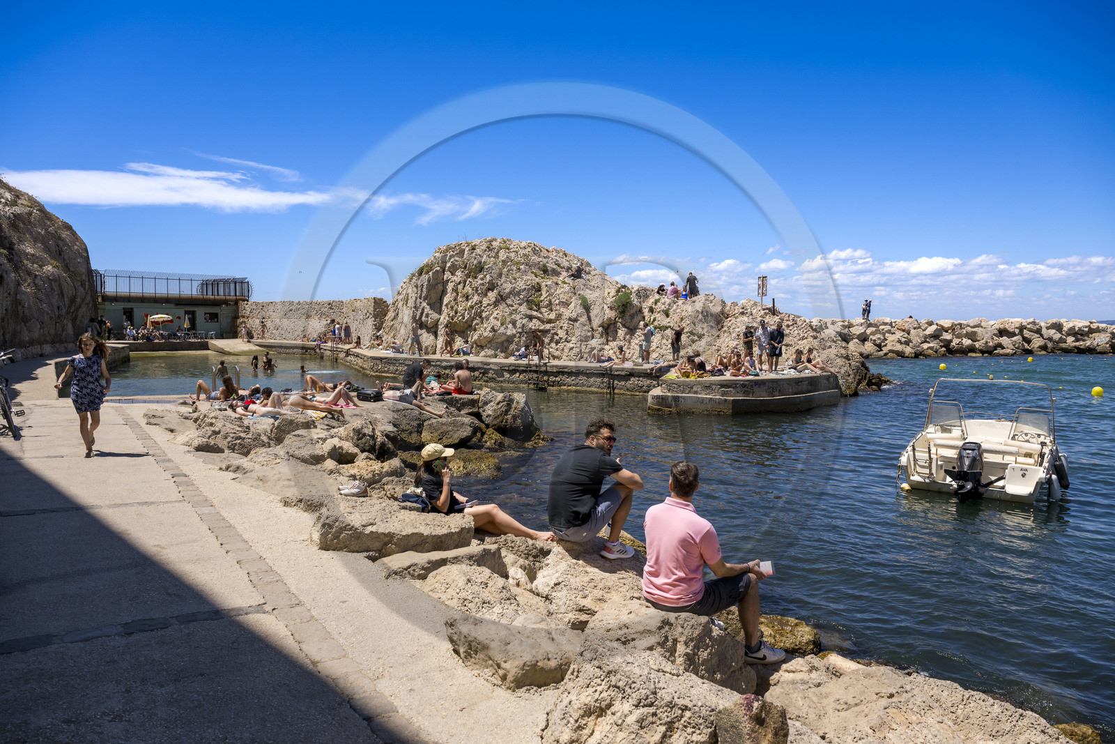 France, Bouches-du-Rhône (13), Marseille, quartier d'Endoume, piscine maritime du Vallon des Auffes