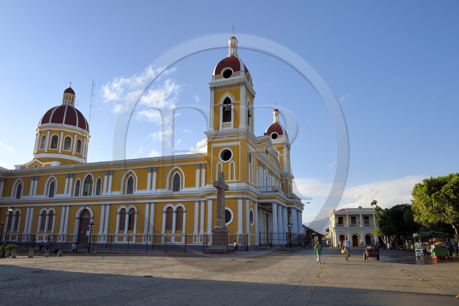 Nicaragua, Granada, parque Central (Parque Colon), la cathédrale
