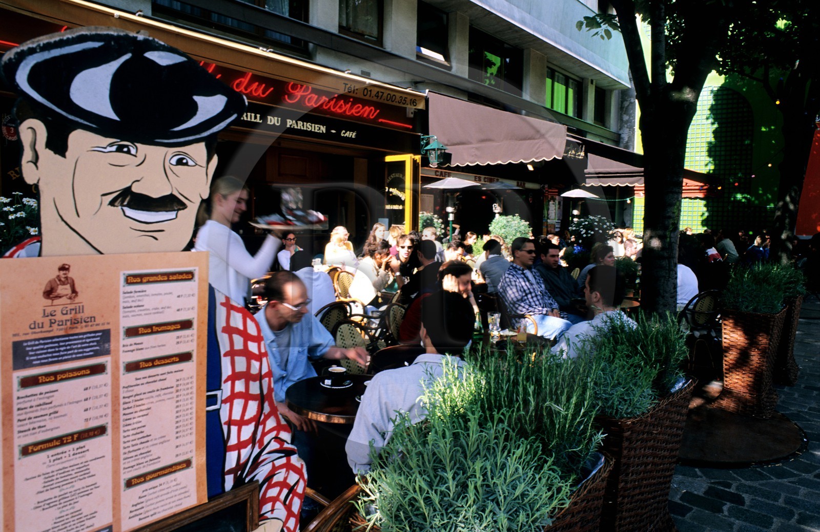 France, Paris 11ème (75), terrasse de café rue Oberkampf