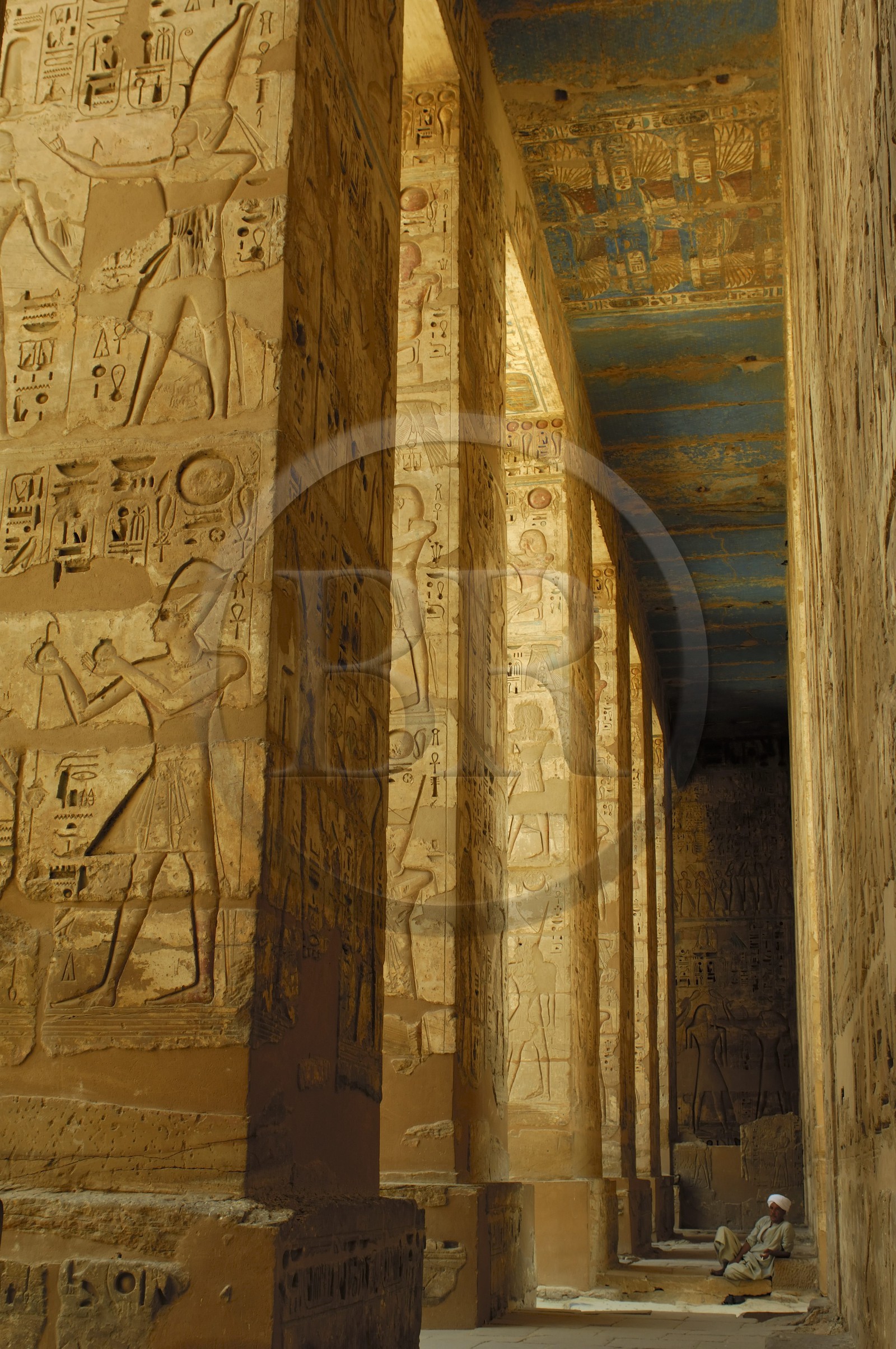 Egypte, Haute Egypte, vallée du Nil, environs de Louxor, nécropole thébaine classée Patrimoine Mondial de l'UNESCO, Thèbes Ouest, Medinet Habou, temple de Ramses III