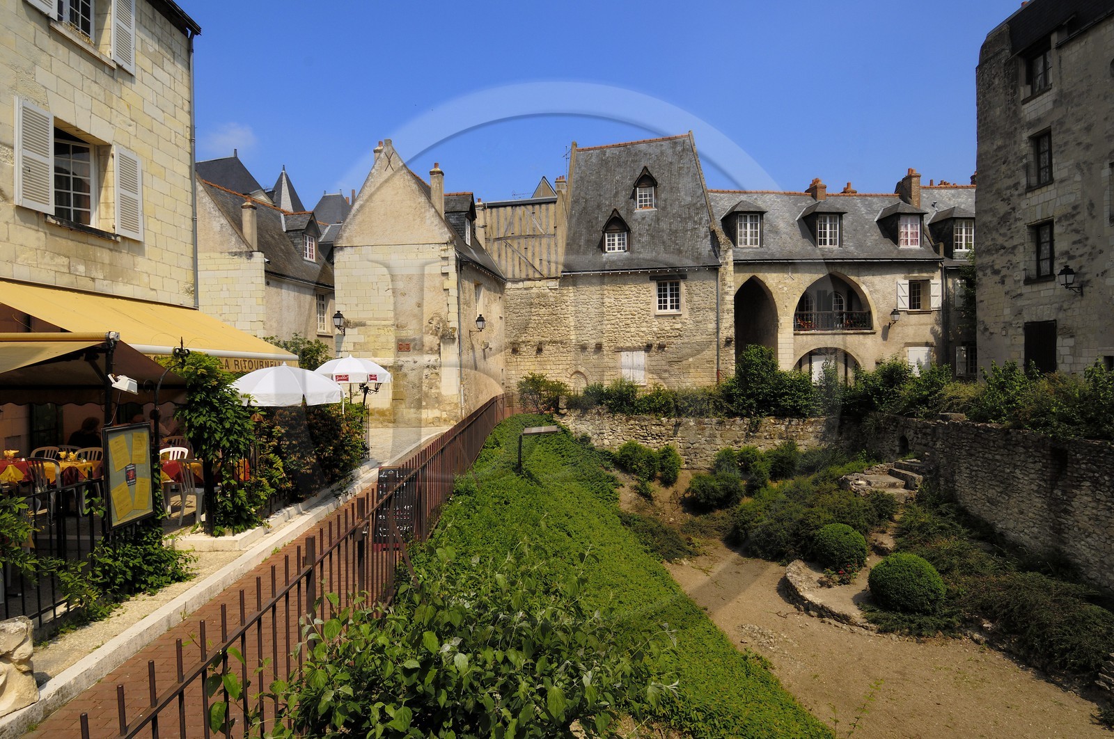 France, Indre et Loire (37), Tours, place Saint-Pierre-le-Puellier