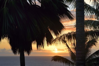 France, Ile de la Reunion, coucher de soleil à Petite-Ile