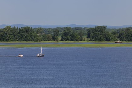 Canada, Quebec Province, Saint Lawrence River on Cote Grande (Grand Coast) near Lavaltrie