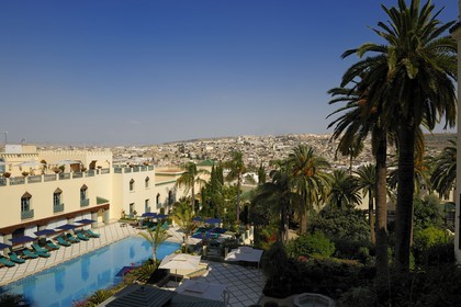 Maroc, Moyen Atlas, Fès, ville impériale, hôtel Sofitel Palais Jamai dominant la medina
