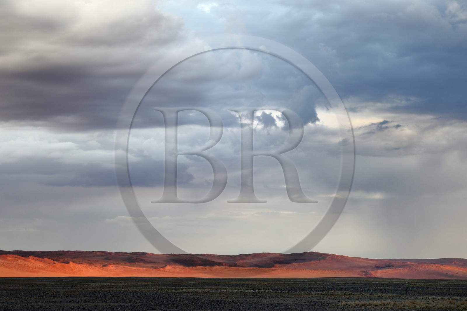 Namibie, région d'Hardap, désert du Namib, parc national du Namib-Naukluft, Erg du Namib classé Patrimoine Mondial de l'UNESCO, dunes de Sossusvlei