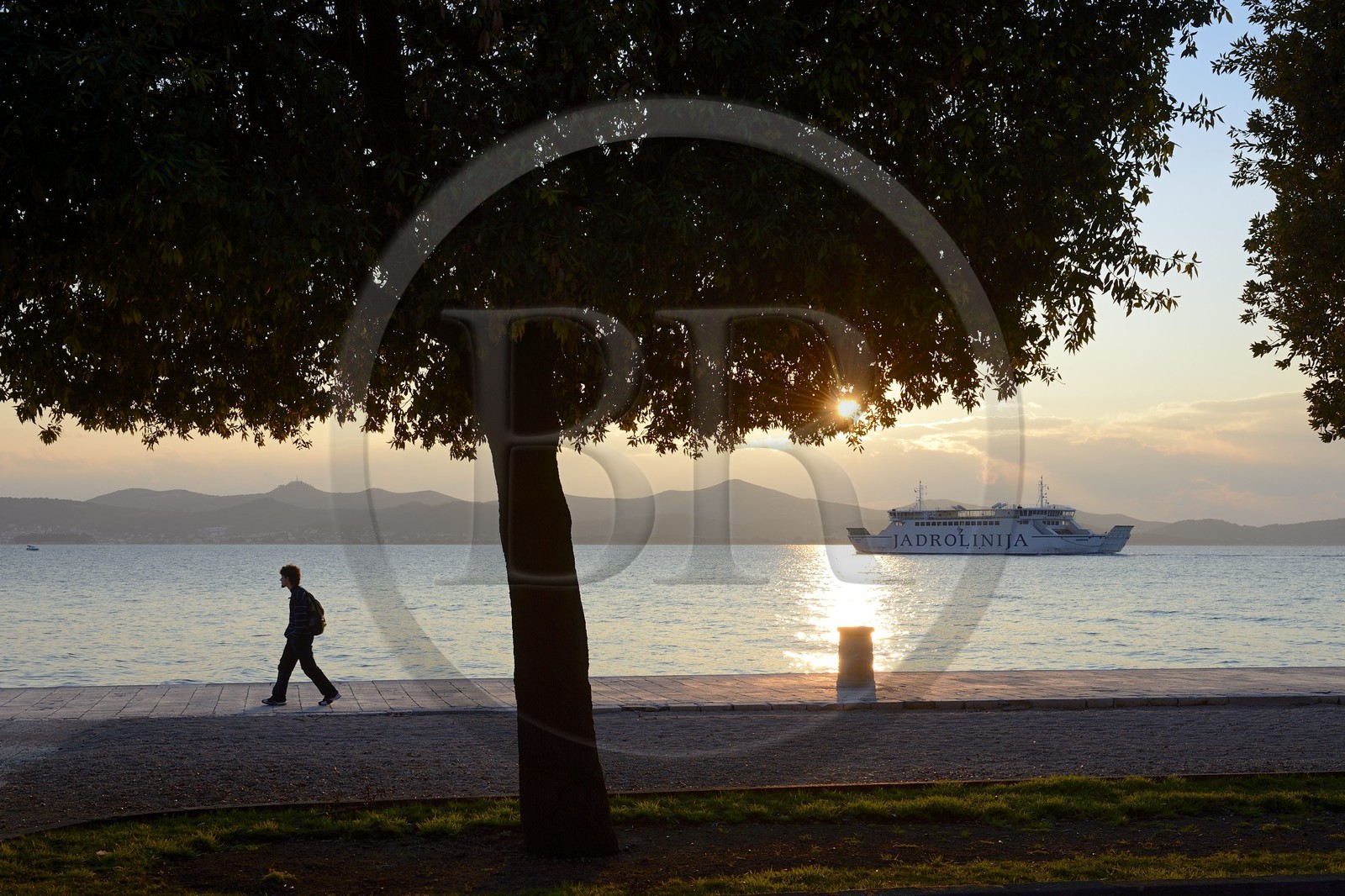 Croatia, Dalmatia, Dalmatian Coast, Zadar, the Riva seaside promenade