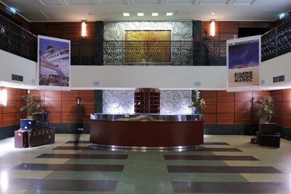 France, Loire-Atlantique (44), port de Saint-Nazaire, Escal'Atlantic dans l'ancienne base sous-marine fait revivre le monde des transatlantiques, hall d'embarquement de style Art Déco