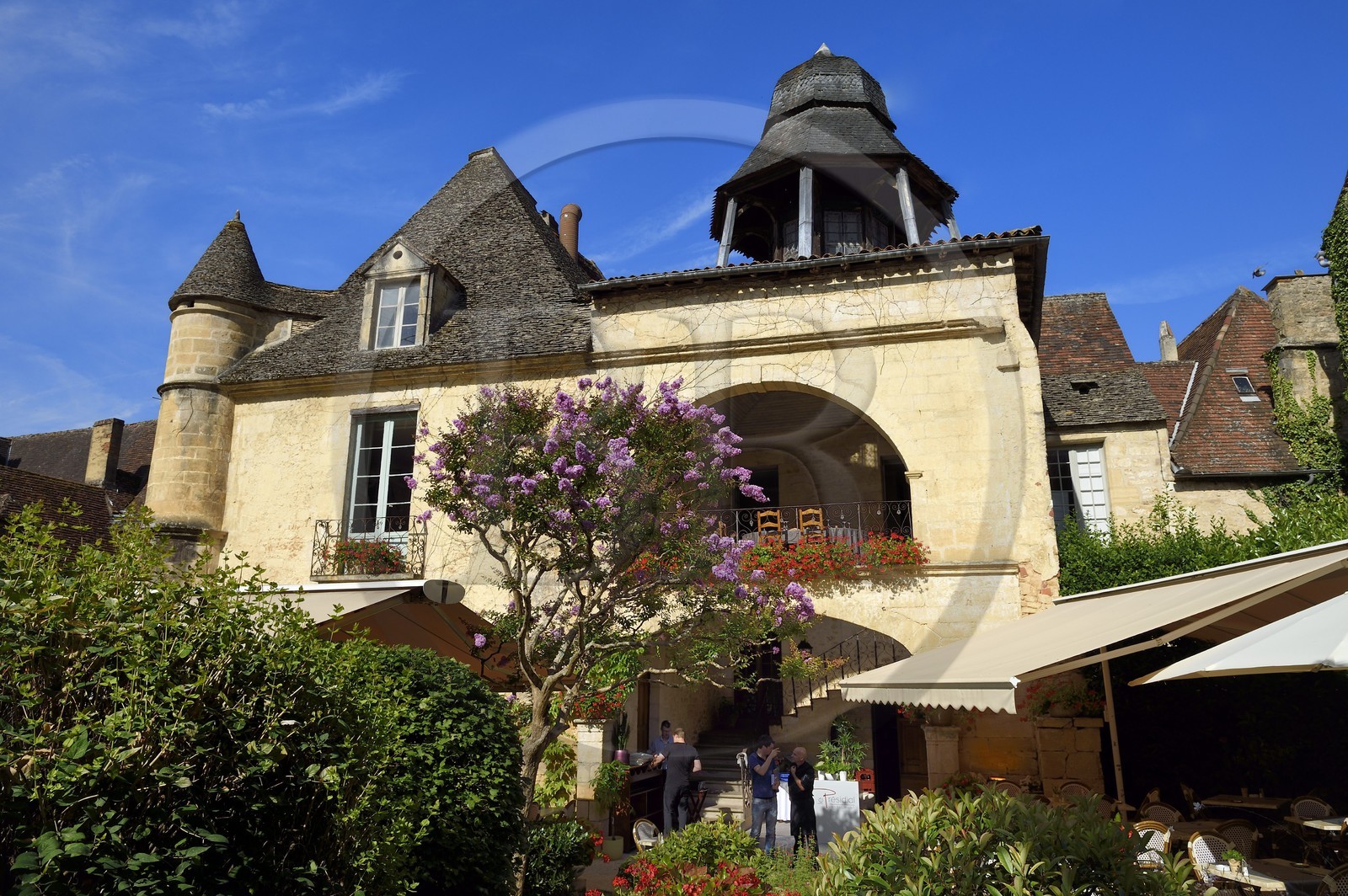 France, Dordogne, Perigord Noir, Dordogne valley, Sarlat la Caneda, the presidial where royal justice was exercised, today the restaurant Présidial