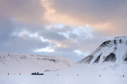 Norway, Svalbard, Spitzbergen, Adventdalen valley near Longyearbyen, abandoned coal mine