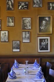 France, Paris (75), restaurant Au rendez-vous de la marine quai de Loire