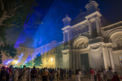 France, Bouches-du-Rhône (13), Aix en Provence, place des Precheurs et l'église de la Madeleine lors de la fête de la musique