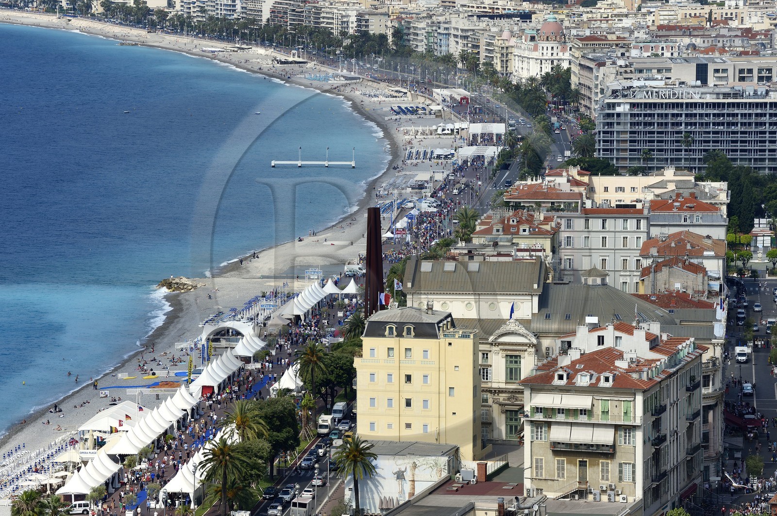 France, Alpes-Maritimes, Nice, the Promenade des Anglais on the seafront and 9 oblique lines work of the artist Bernar Venet