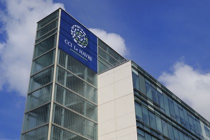 France, Seine-Maritime (76), Le Havre, le CCI (chambre de Commerce et d'Industrie) au bout du Bassin Vauban