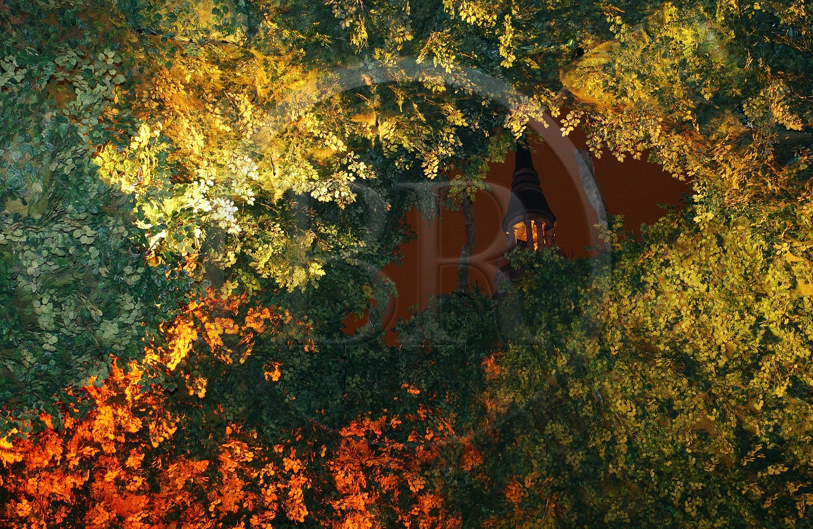 France, Nord (59), Lille 2004, grand place de Roubaix, Forêt suspendue du Collectif Lucie Lom