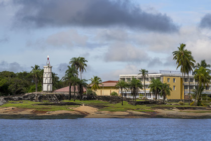 France, Guyane, Kourou, Tour Dreyfus à la Pointe des Roches à l'embouchure du fleuve Kourou