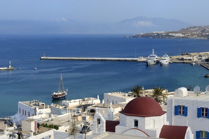 Grèce, Les Cyclades, mer Égée, île de Mykonos, Chora (Mykonos town), le vieux port