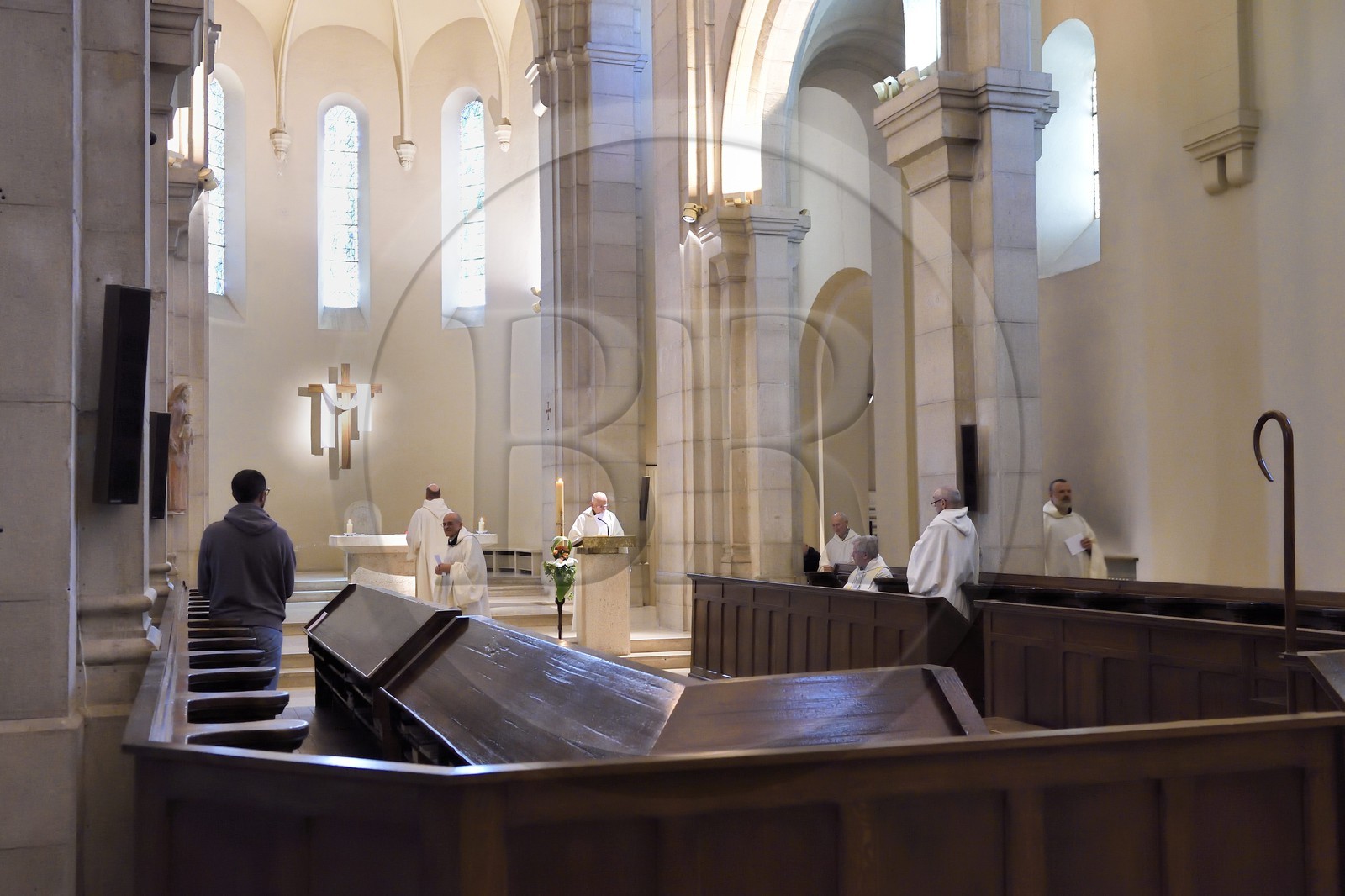 France, Alpes-Maritimes (06), Cannes, Iles de Lérins, Ile de Saint-Honorat, Abbaye de Lérins, l'église abbatiale et le monastère