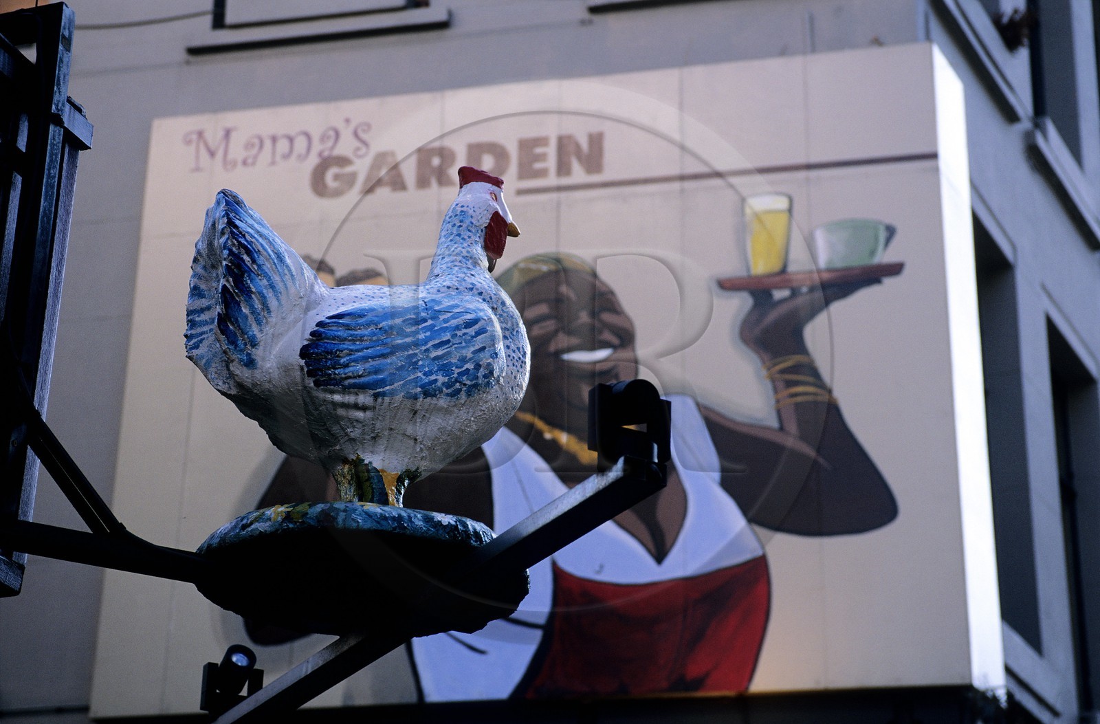 Belgique, Flandre, Anvers (Antwerpen), publicité pour une marque de bière