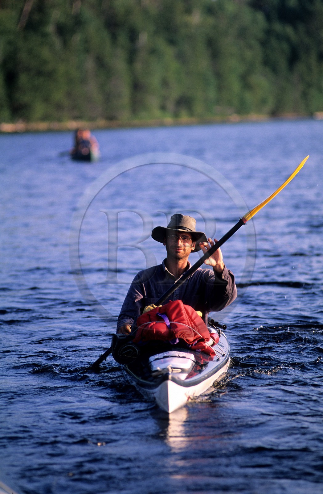 Canada, province de Québec, Réserve faunique de la Vérendrye, Rivière des Outaouais, Kayaks de mer